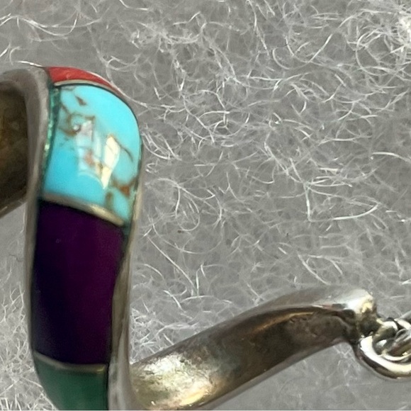 Vintage Navajo Swirl Earrings - Picture 6 of 15